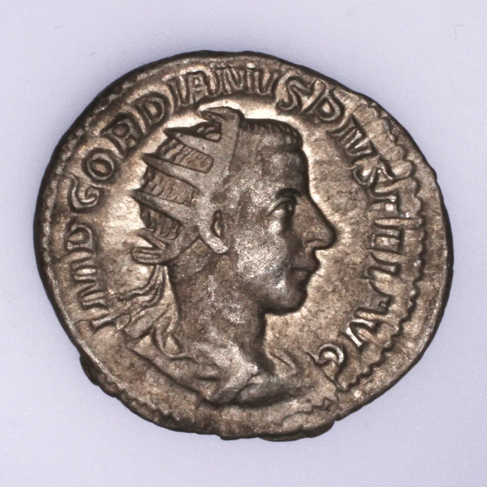 Gordian III Antoninianus - IOVI STATORI
