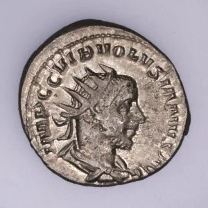 Volusian AR Antoninianus - FELICITAS PVBL (Mediolanum Mint)