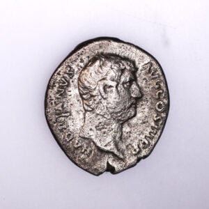 Hadrian-AR-Denarius-HISPANIA-RIC305-obv