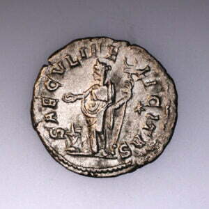 Julia Maesa AR Denarius - SAECVLI FELICITAS-RIC271-rev