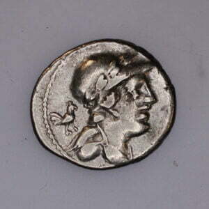 99-M.Volteius-M.f Denarius Cybele in lion drawn chariot-CR385 4 obv