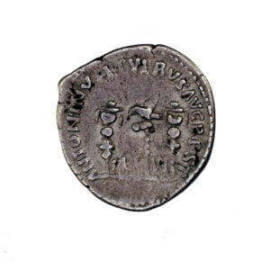 Marcus Aurelius & Lucius Verus - Restitution issue of Mark Antony legionary type.