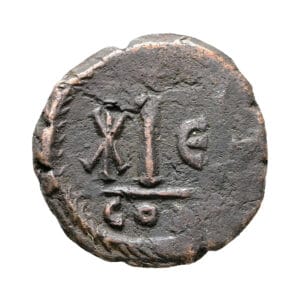 Alternative view of Maurice Tiberius AE Decanummium - Large I (Constantinople Mint)