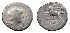 M. Fannius AR Denarius -  Victory in quadriga